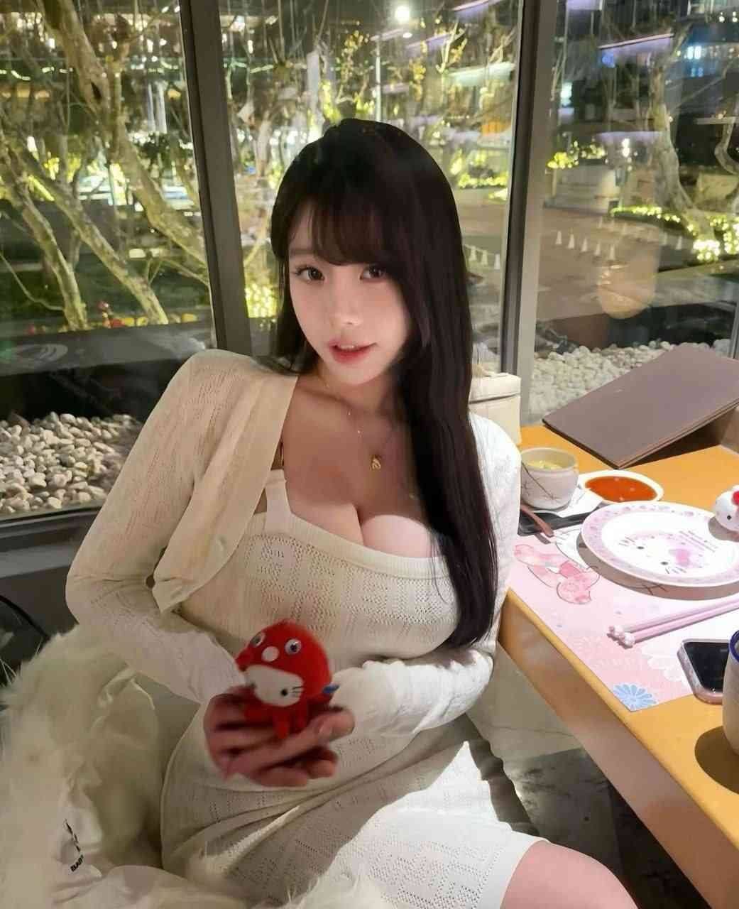 上海市虹口区极品御姐莞式全套服务有公寓的公开照片