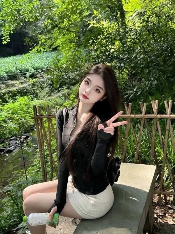 广东省中山市精品少女萝莉穴紧水多做完付款的公开照片