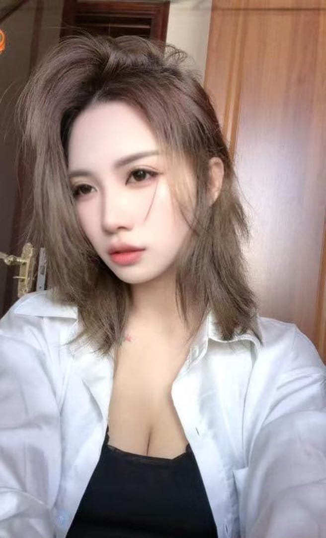 西藏自治区拉萨市妹妹🈶教室🉑外出的公开照片
