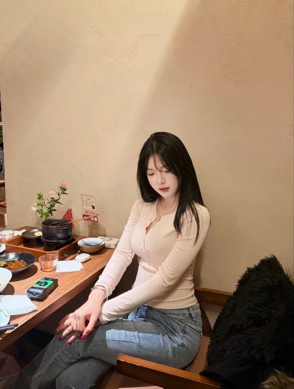 重庆市重庆兼职学妹敏感体质 先做后付的公开照片