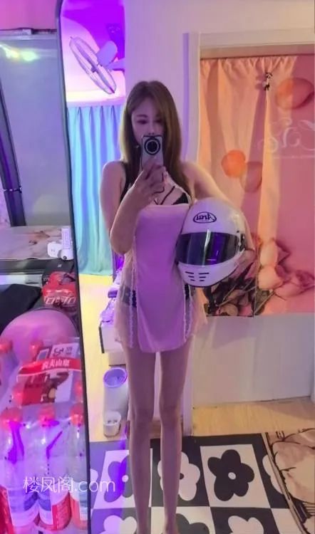 辽宁省沈阳市沈阳站附近辽宁凤楼的公开照片
